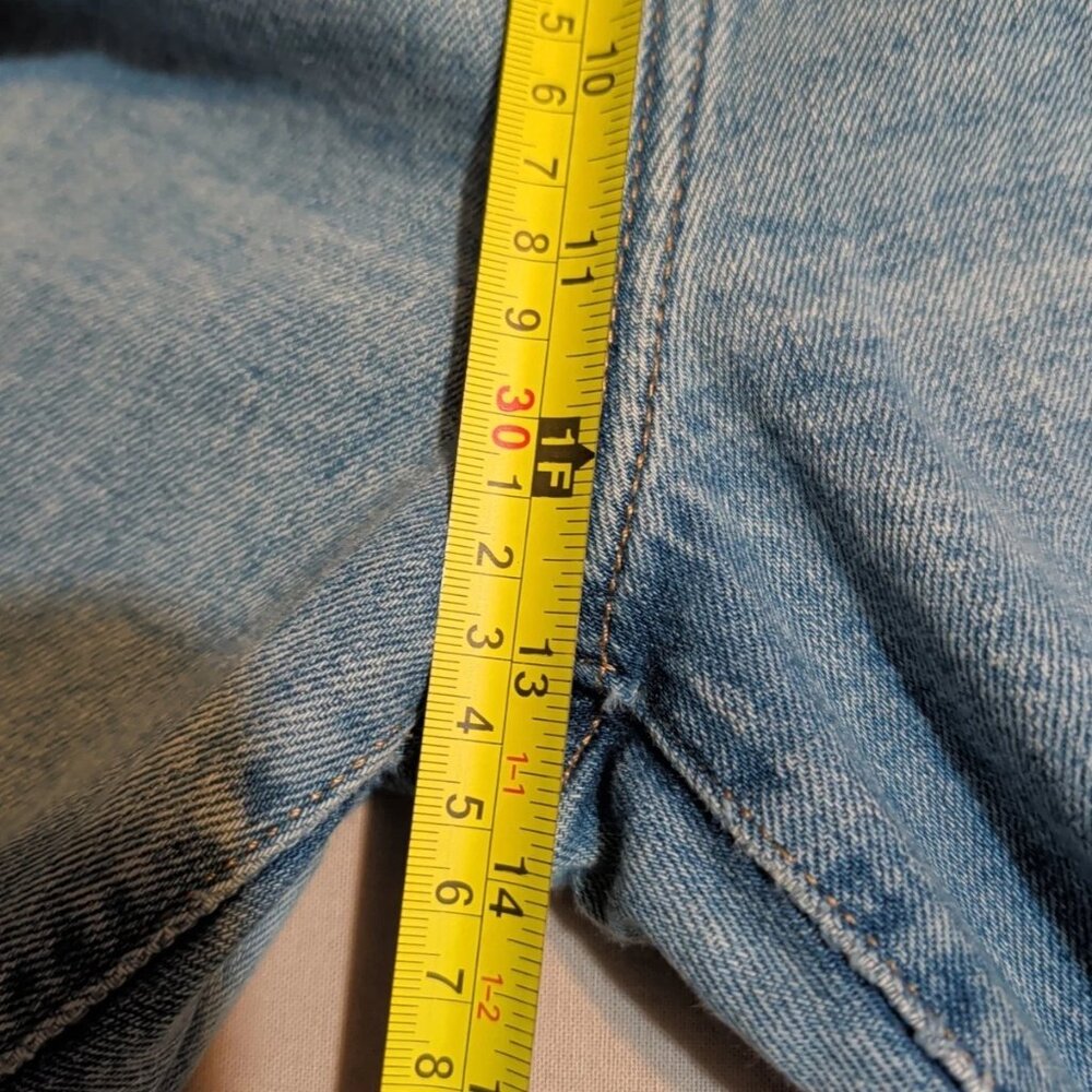 SOLD IOld Navy High-Waisted Straight Leg Jeans Womens 14 Medium Wash Raw Hem - Picture 9 of 10